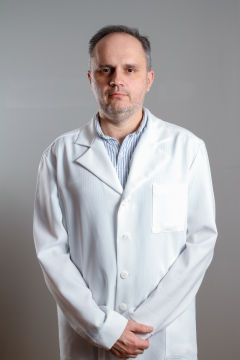 Dr. Légrády Péter